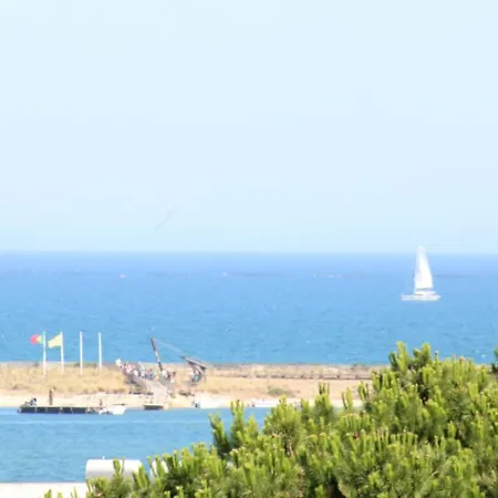 Δωμάτια σε οικογενειακή κατοικία White Bride Fz Fuzeta